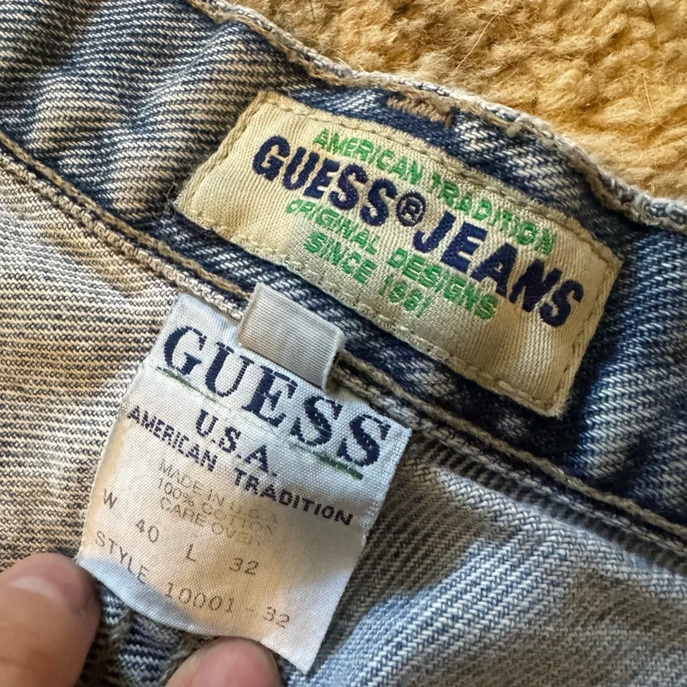 Vintage Guess Light Denim Jeans - Picture 2 of 5